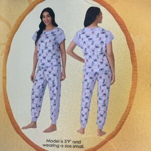 New Disney Stitch Women's Printed Pajama Set